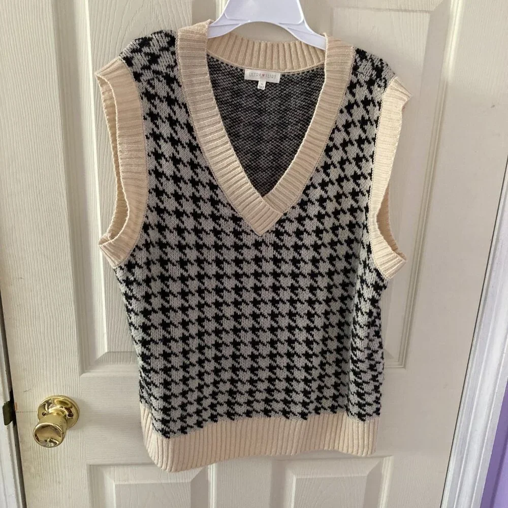 Women Sweater Vest Hounds Tooth Size Medium Ultra Flirt - Picture 2 of 4